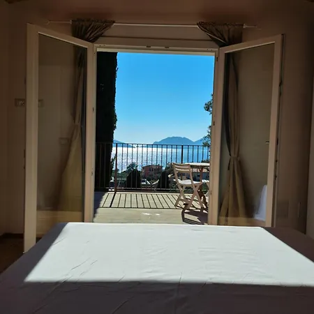 Nilla Villa Tellaro