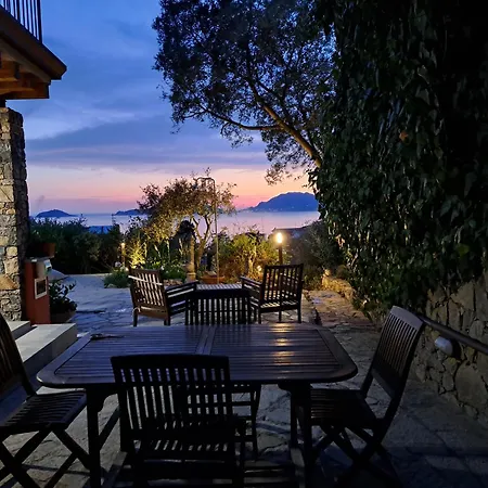 Nilla Villa